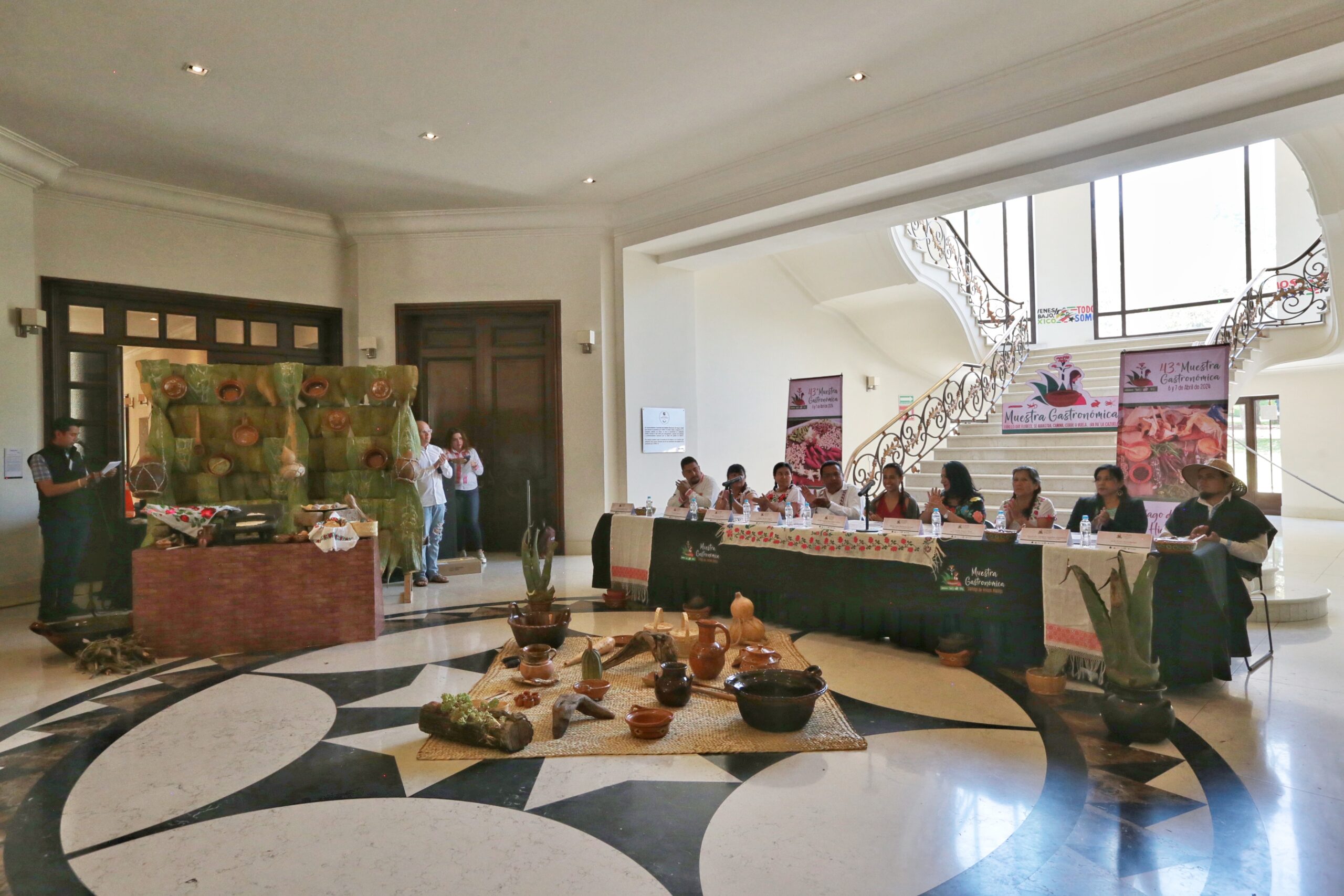 Presentan en Los Pinos 43 Muestra Gastronómica de Santiago de Anaya