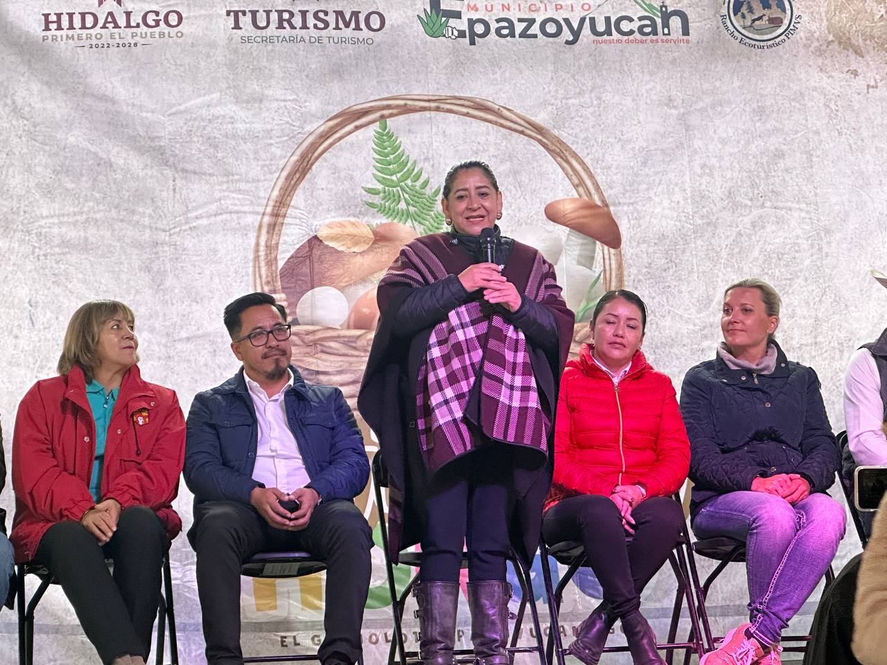 Epazoyucan celebra la temporada de hongos con festival 
