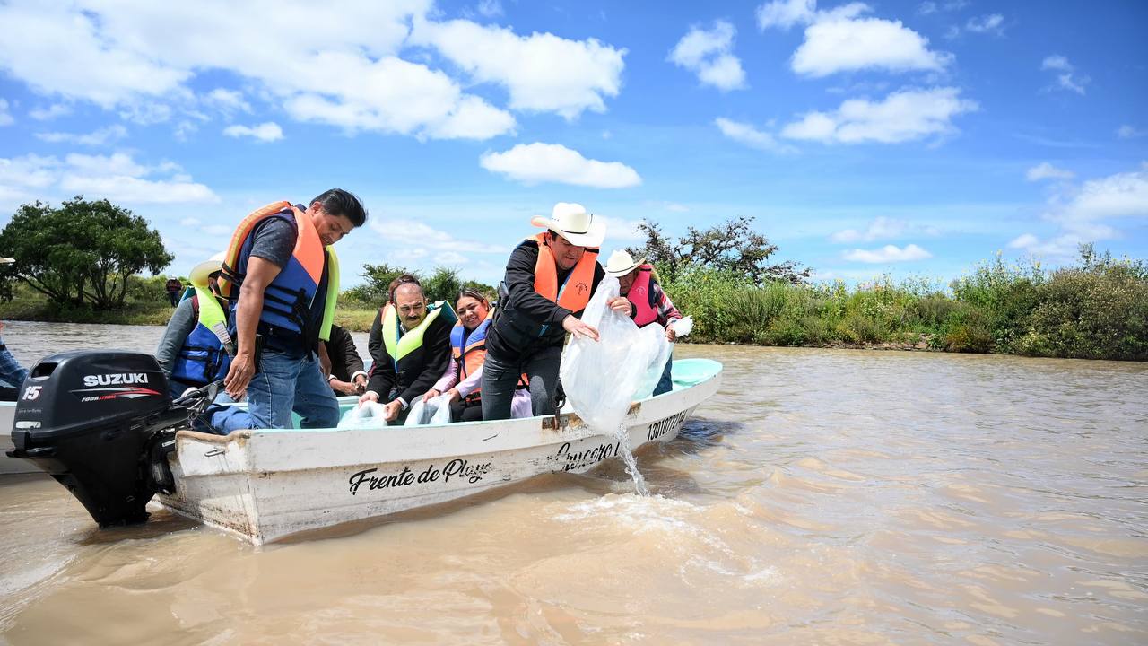 Inauguraron olla de captación de agua para el municipio de Alfajayucan