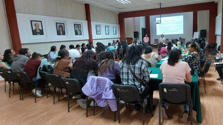 Imparte IHM Seminario a instancias municipales de Mujeres