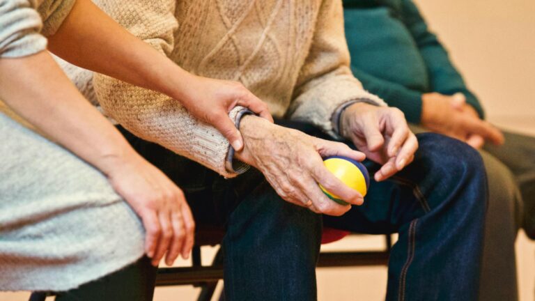 Invita la SSH a prevenir y erradicar el abuso y maltrato a las y los adultos mayores