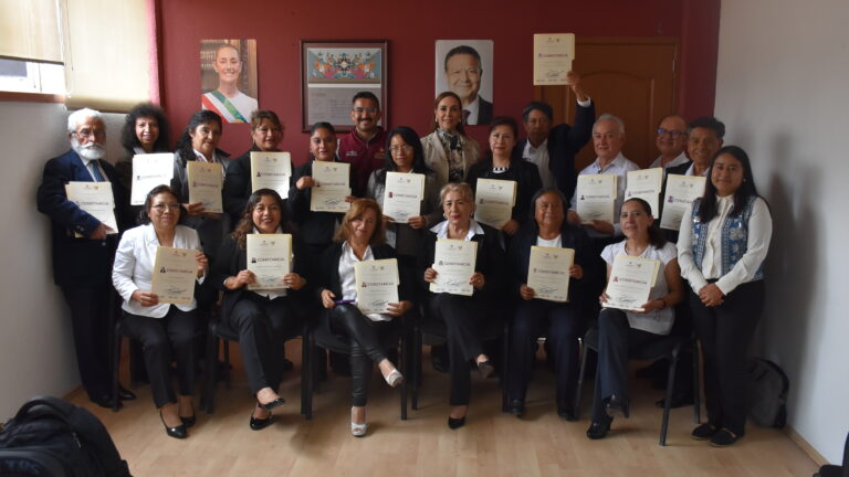 IAAMEH impartió curso “Cuidando al cuidador: Bienestar psicoemocional” 
