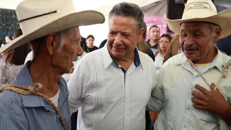 Julio Menchaca rinde cuentas al pueblo con informes regionales en Huejutla, Tula e Ixmiquilpan