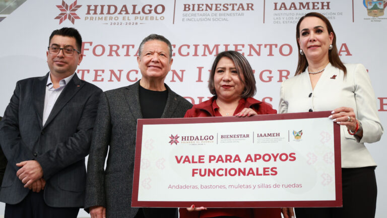 Julio Menchaca amplía servicios gerontológicos para 32 mil adultos mayores